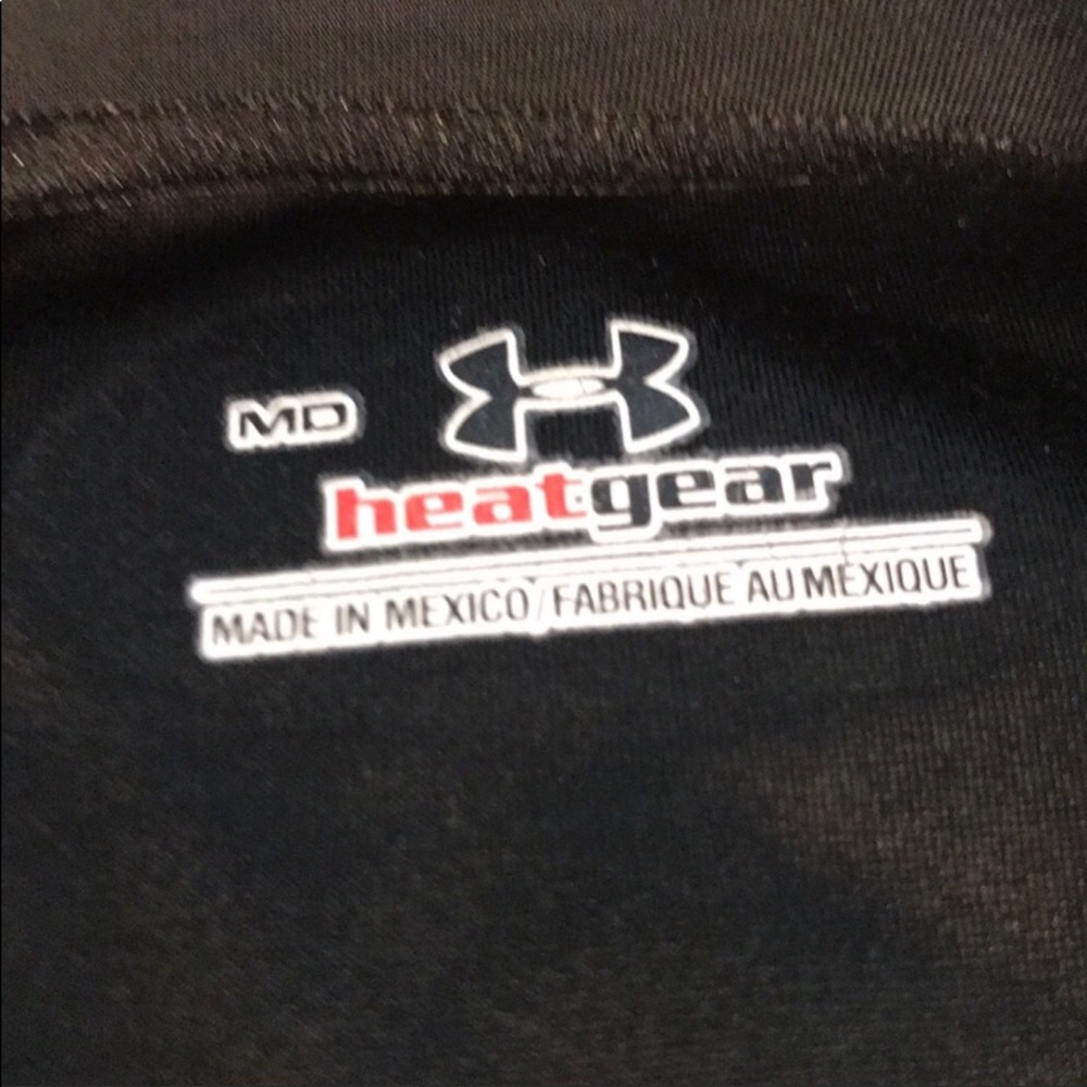 Boys under Armour heat gear Athletic shirt - Picture 3 of 7